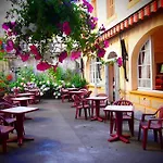 Otel Calvaire Lourdes